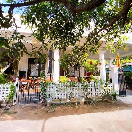 Shirani Nature Palace 웰리가마 외부 사진