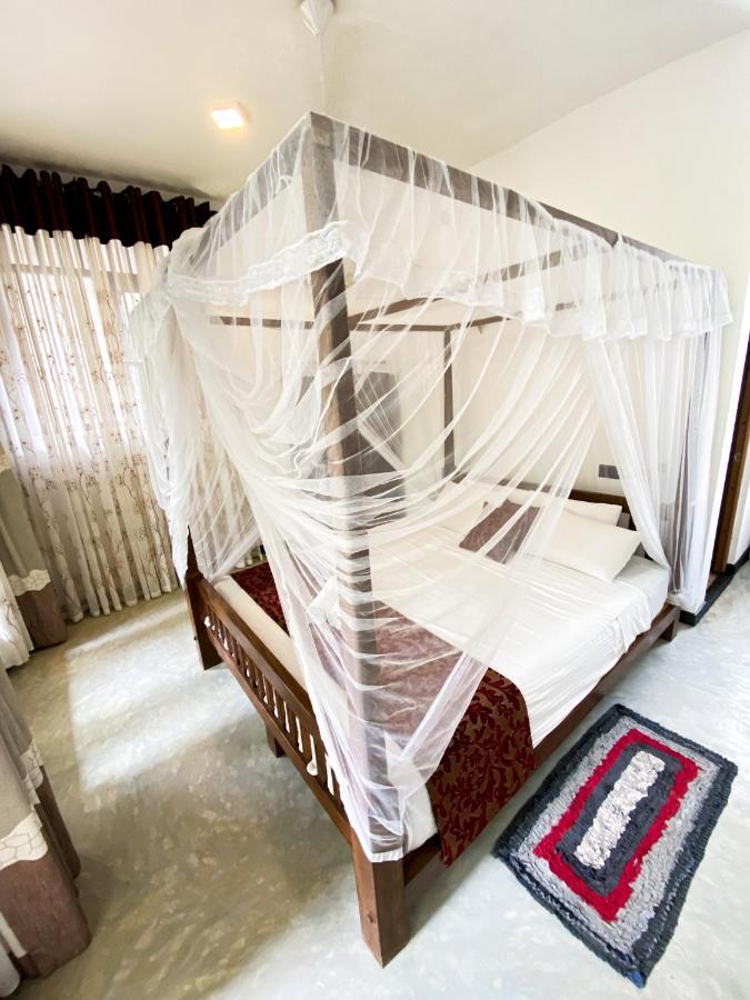 Shirani Nature Palace 웰리가마 외부 사진